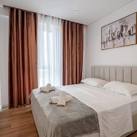 Hotel Aquilas 21 Tirana