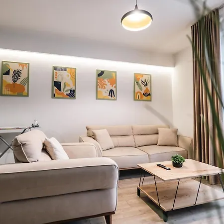 Aquilas 21 Hotel 4*
